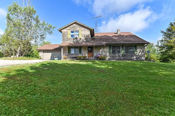 W3120 County Road J, East Troy, WI 53120