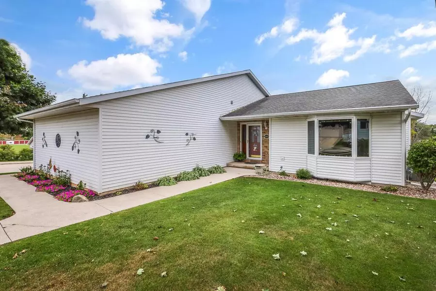 3404 Garfield STREET, Two Rivers, WI 54241