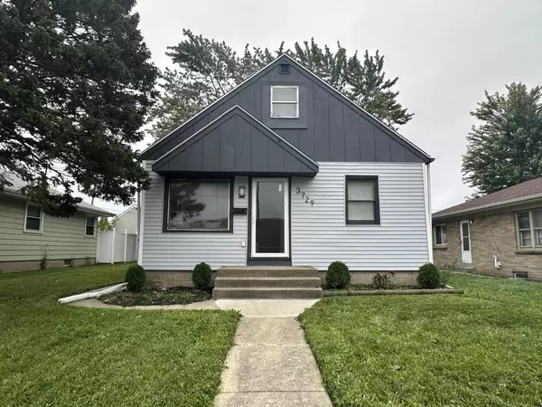 3729 E Morris AVENUE, Cudahy, WI 53110