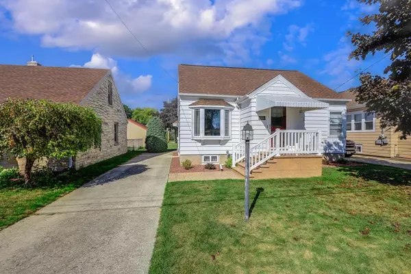 Two Rivers, WI 54241,1916 29th STREET