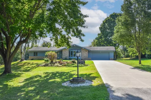 Brookfield, WI 53045,19145 Arlyne COURT