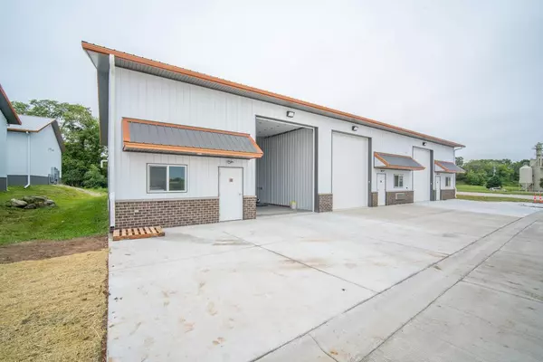 3439 County Highway D #11, West Bend, WI 53090
