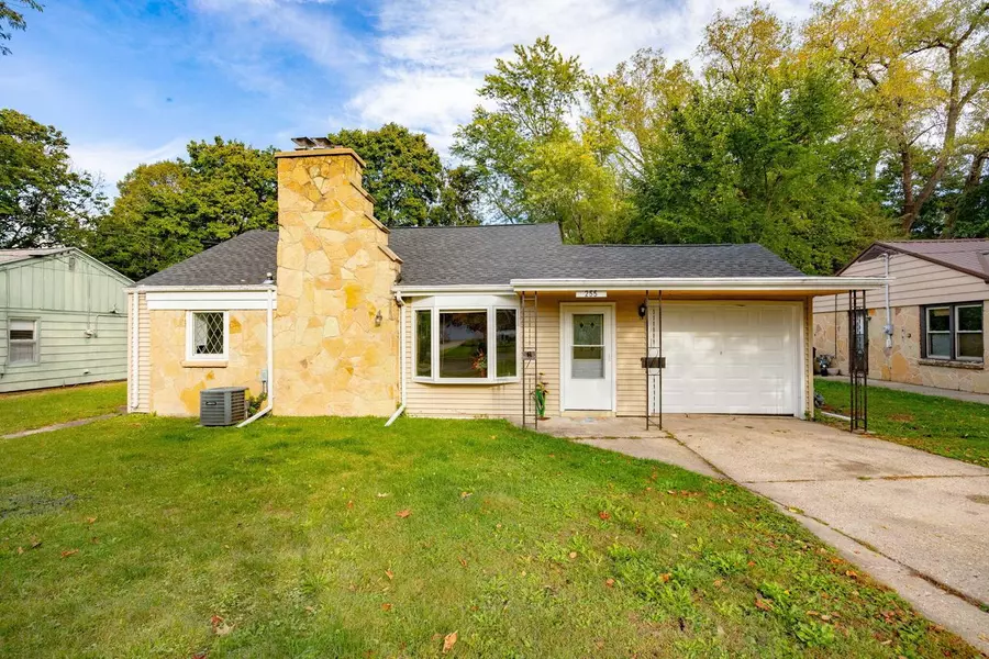 255 N Park STREET, Whitewater, WI 53190
