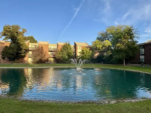 Glendale, WI 53209,2350 W Good Hope ROAD