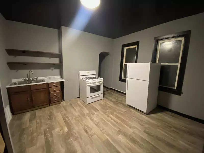 3127 W Garfield AVENUE #3129, Milwaukee, WI 53208