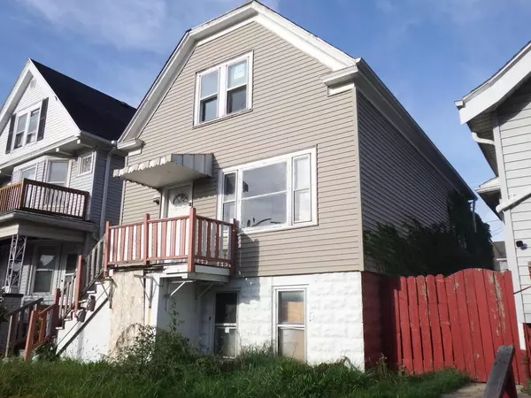 Milwaukee, WI 53215,1633 S 30th STREET