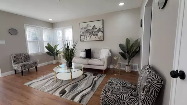 Milwaukee, WI 53209,4204 W Sheridan AVENUE