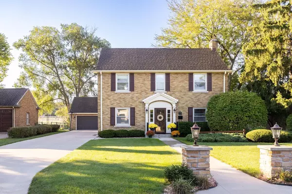 2520 Edgewood PLACE, La Crosse, WI 54601