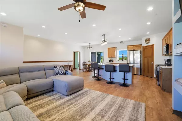 Jefferson, WI 53549,608 E Clancy STREET