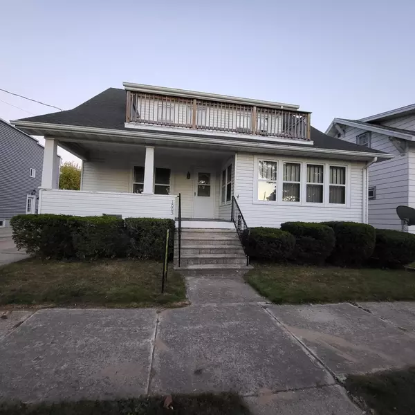 1005 Webster STREET, Two Rivers, WI 54241