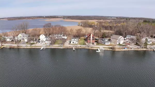 Waterford, WI 53185,7110 N Tichigan ROAD