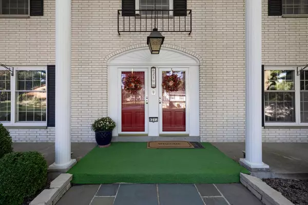 Greendale, WI 53129,6210 Fisher LANE