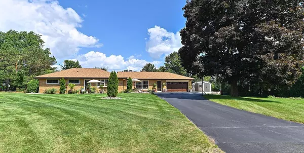 Menomonee Falls, WI 53051,W164N4951 Lilac COURT