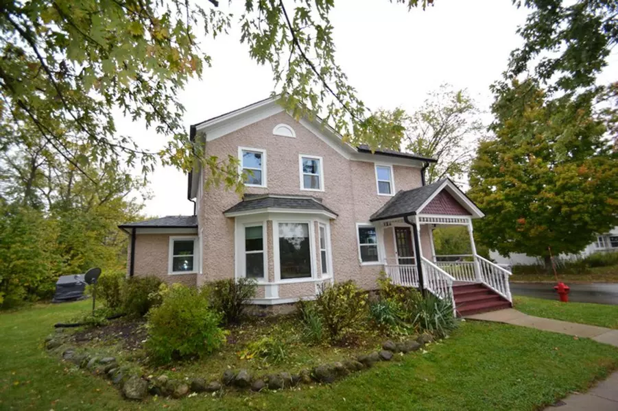 501 Main STREET, Mukwonago, WI 53149