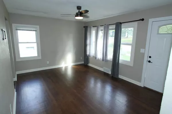 Burlington, WI 53105,449 Emerson STREET