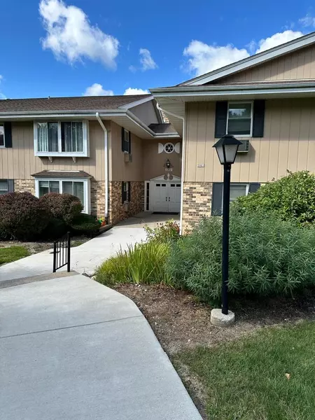 5901 W Brown Deer ROAD #117, Brown Deer, WI 53223