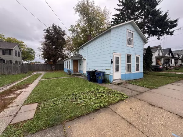 911 Racine STREET, Racine, WI 53403