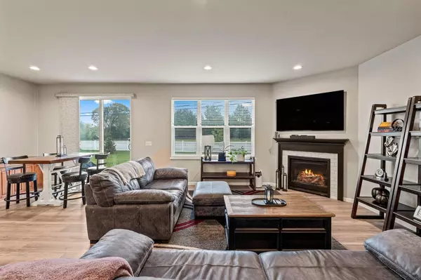 Menomonee Falls, WI 53051,N55W20134 Magnolia LANE