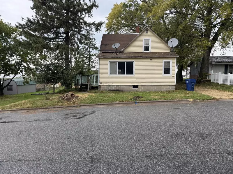 920 Wisconsin STREET, Cashton, WI 54619
