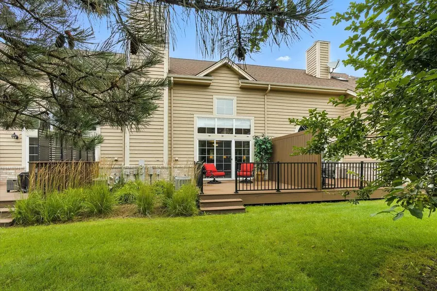 2975 River Birch DRIVE #C, Brookfield, WI 53045