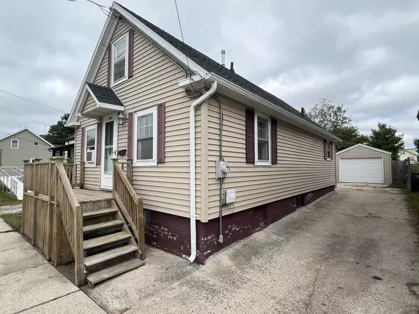 Two Rivers, WI 54241,1808 11th STREET