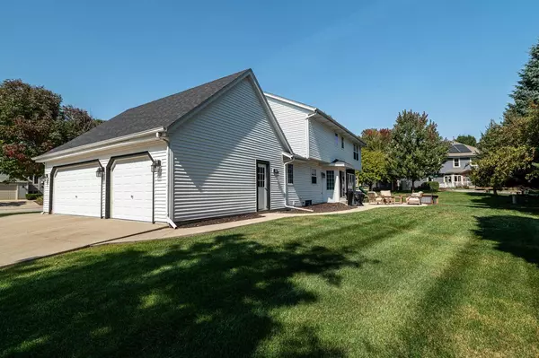 Waukesha, WI 53189,3207 Fox Ridge DRIVE