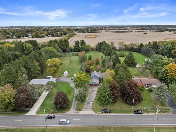 Delavan, WI 53115,735 S Second STREET