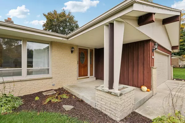 Brown Deer, WI 53223,5503 W Silverleaf LANE