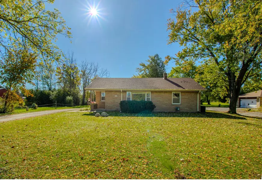 N72W17011 Good Hope ROAD, Menomonee Falls, WI 53051