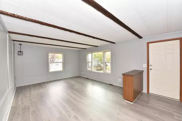 Burlington, WI 53105,7034 Clover COURT