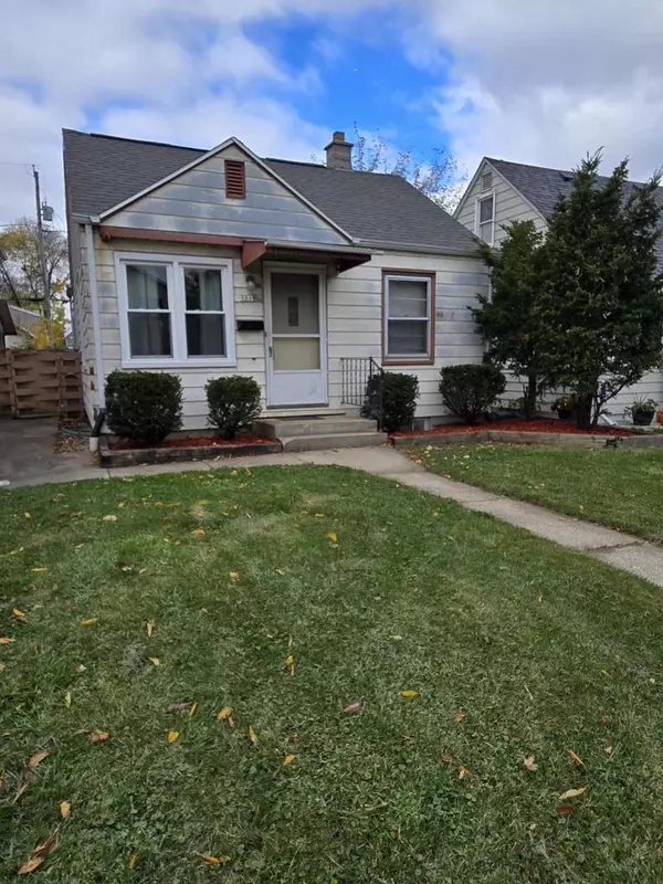 West Allis, WI 53219,1919 S 69th STREET