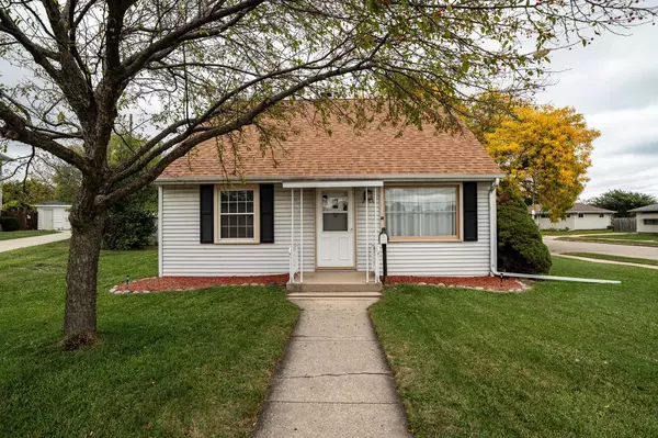 2508 Rapids DRIVE, Racine, WI 53404