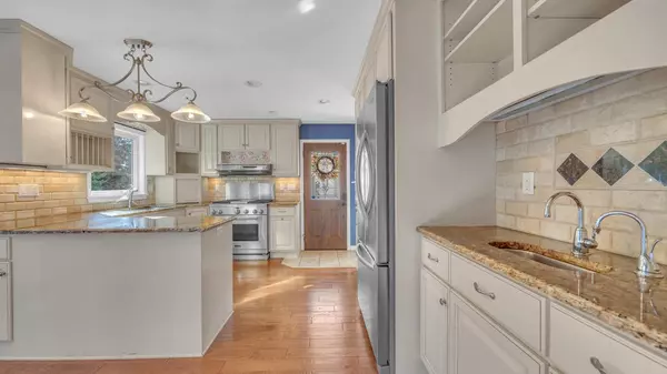 Belgium, WI 53004,484 County Road D