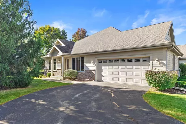 Franklin, WI 53132,7084 S Fieldstone COURT