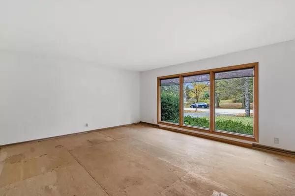 Mount Pleasant, WI 53403,3845 Lakeview DRIVE