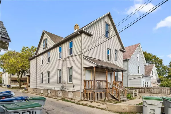 Milwaukee, WI 53215,818 S 36th STREET