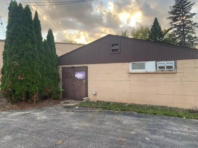 38 E Rockwell AVENUE, Fort Atkinson, WI 53538