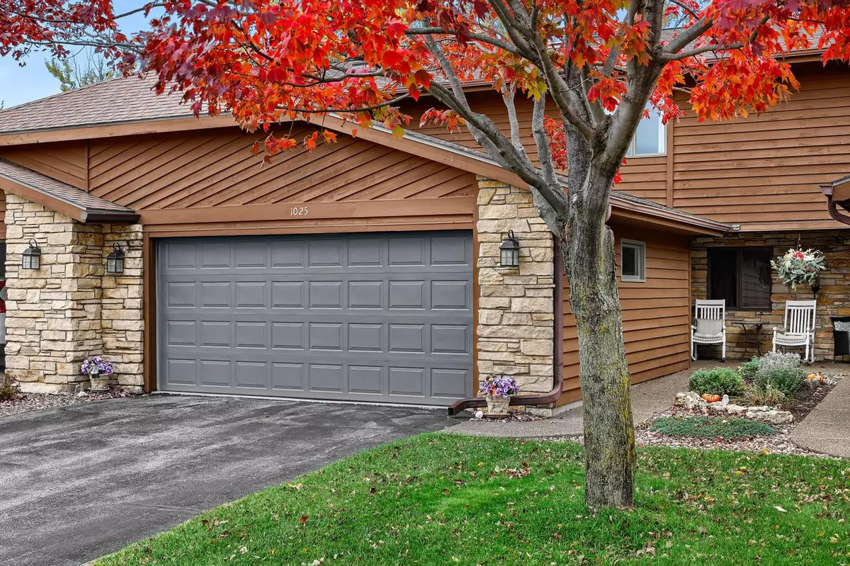 Onalaska, WI 54650,1025 Lauderdale N