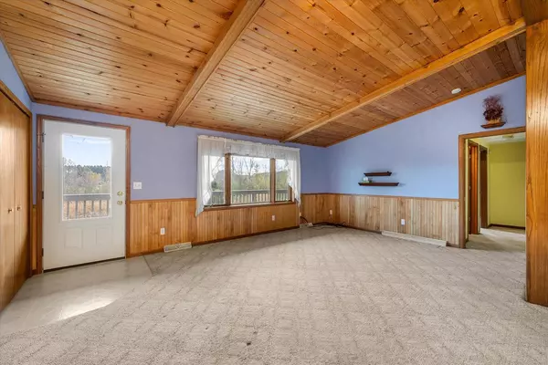 Cascade, WI 53011,W8924 Steve LANE