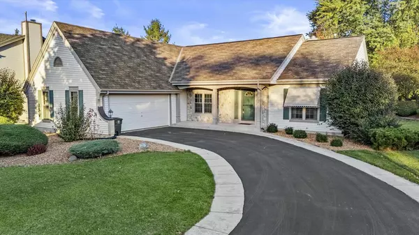 7930 S 47th STREET, Franklin, WI 53132