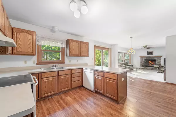 Oak Creek, WI 53154,8110 S Verdev DRIVE