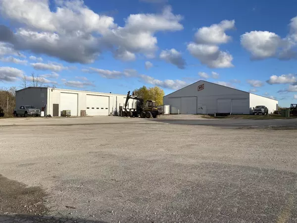 603 Forest Home DRIVE, Francis Creek, WI 54214