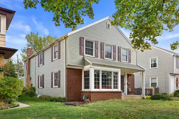 Shorewood, WI 53211,4416 N Sheffield AVENUE