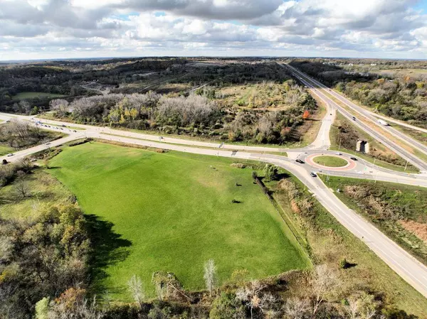 New Berlin, WI 53151,Lt0 S Racine AVENUE