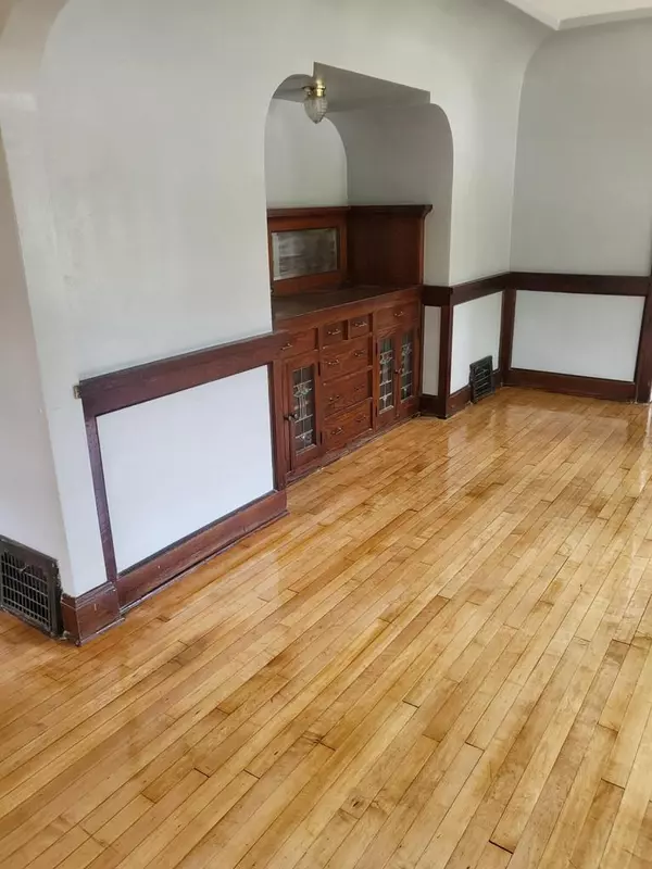 Milwaukee, WI 53210,2902 N 44th STREET #2904