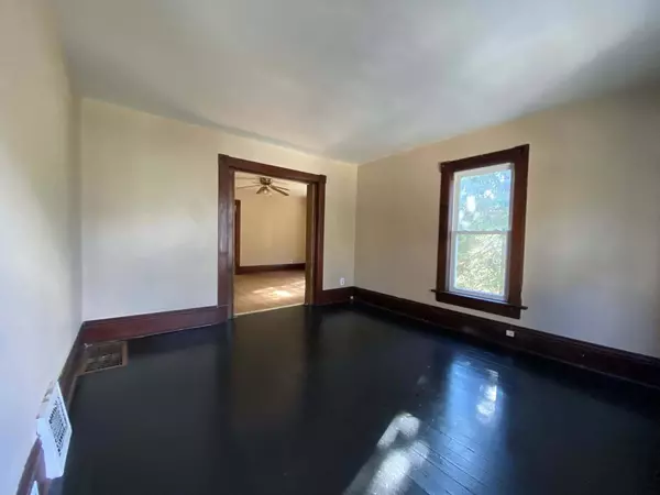 Racine, WI 53404,1623 Charles STREET