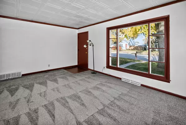 South Milwaukee, WI 53172,615 Blake AVENUE