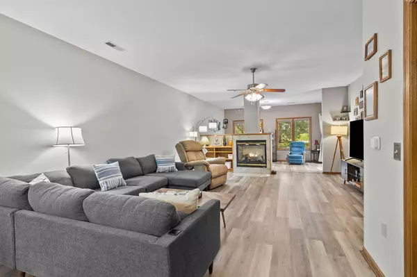 Elkhorn, WI 53121,206 Potter ROAD #101