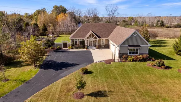 1935 Blacksmith ROAD, Cedarburg, WI 53012