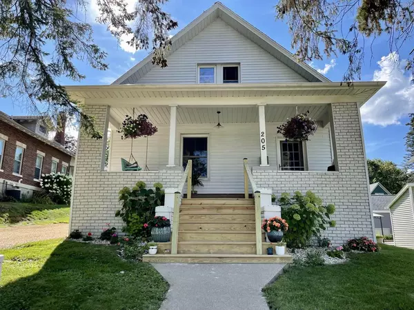 Mineral Point, WI 53565,205 S Iowa St